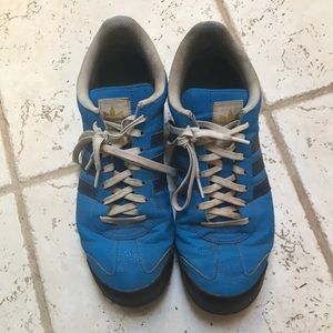 Adidas Samoa sneakers